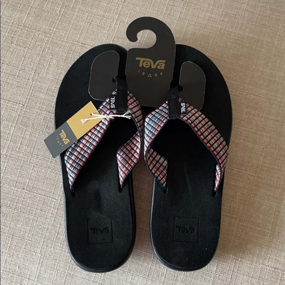 Teva Voya flip flops
